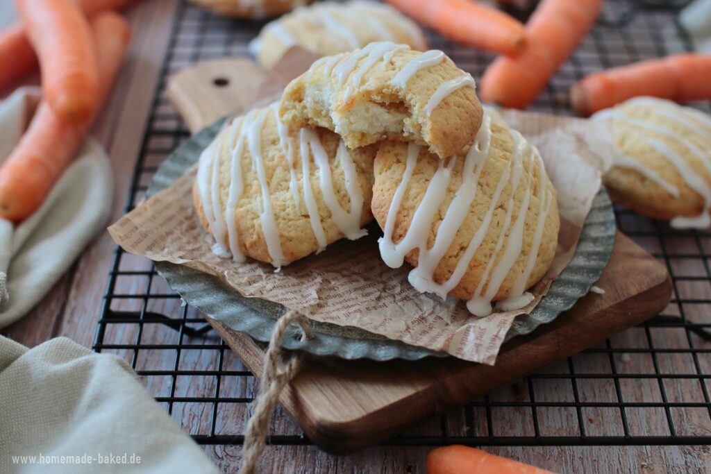 carrot cake cookies: karottenkekse mit cheescake-füllung