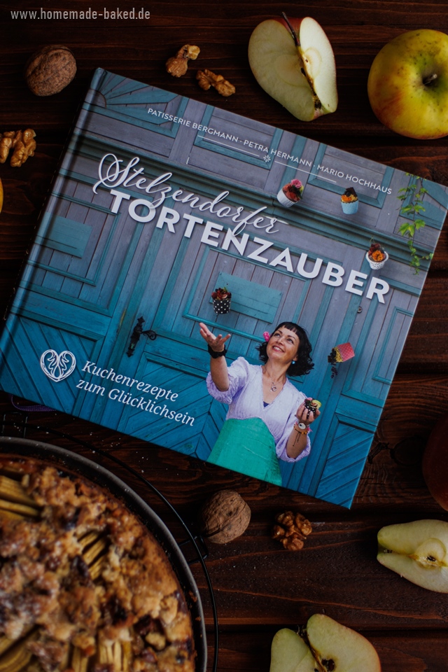 versunkener apfelkuchen mit streusel aus dem stelzendorfer tortenzauber