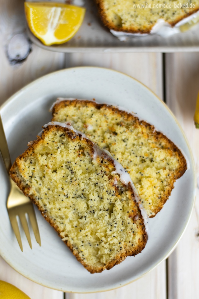 Ein einfacher Zitronen-Mohn-Kuchen: Frisch, saftig & einfach Lecker!